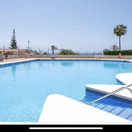Beach Bungalow *